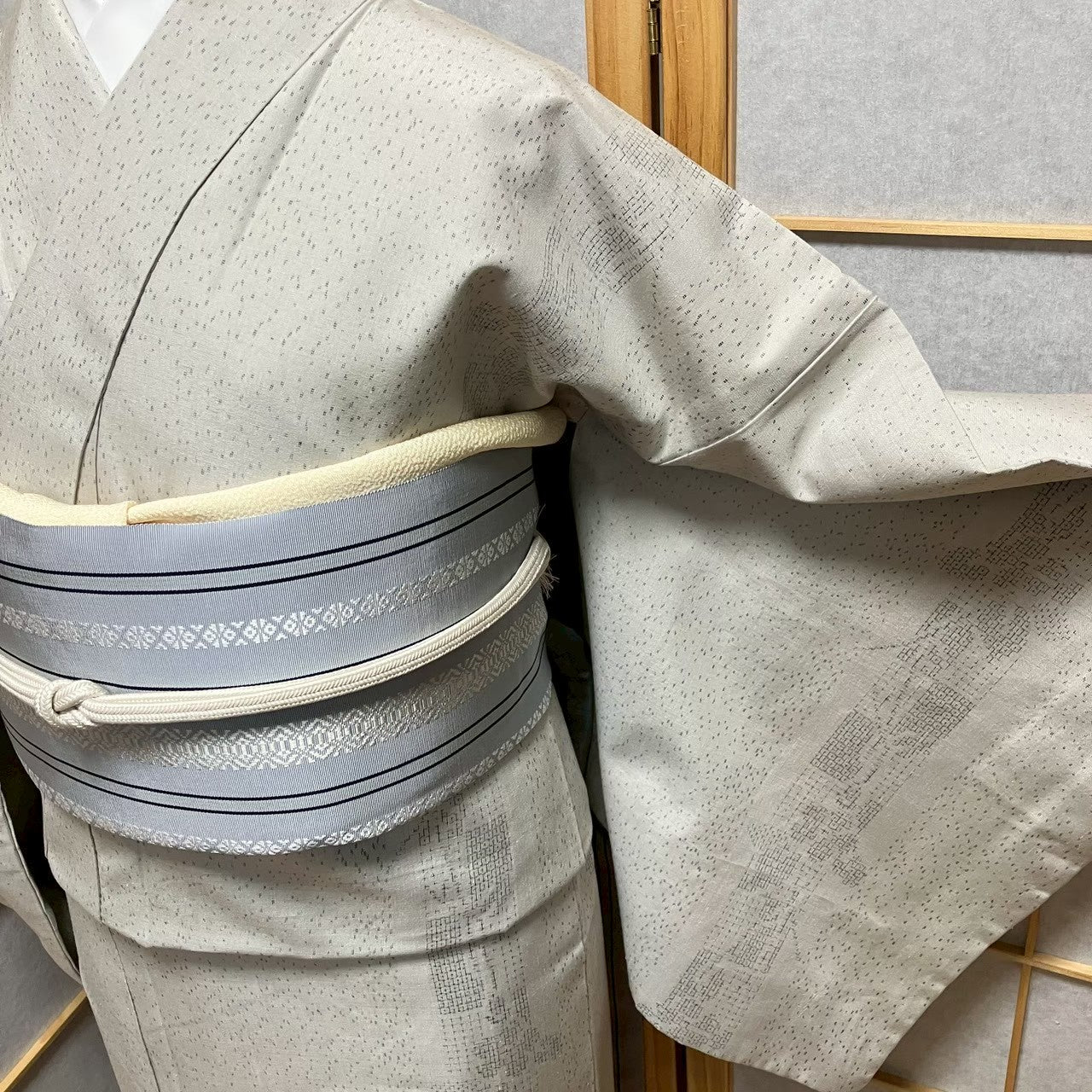 7811# Japanese Kimono Vintage Womens Silk Pongee Fabric Robe Kimono only sold