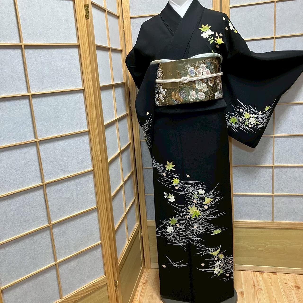 7816# Japanese Kimono Vintage Womens Silk Fabric Robe Kimono only sold Black