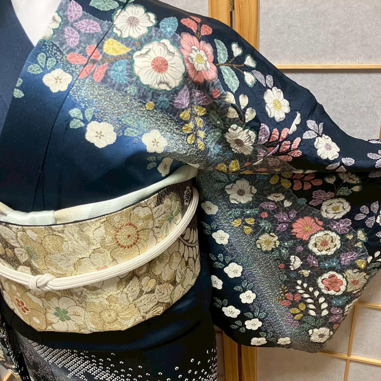 7819# Japanese Kimono Vintage Womens Silk Fabric Robe Kimono only sold
