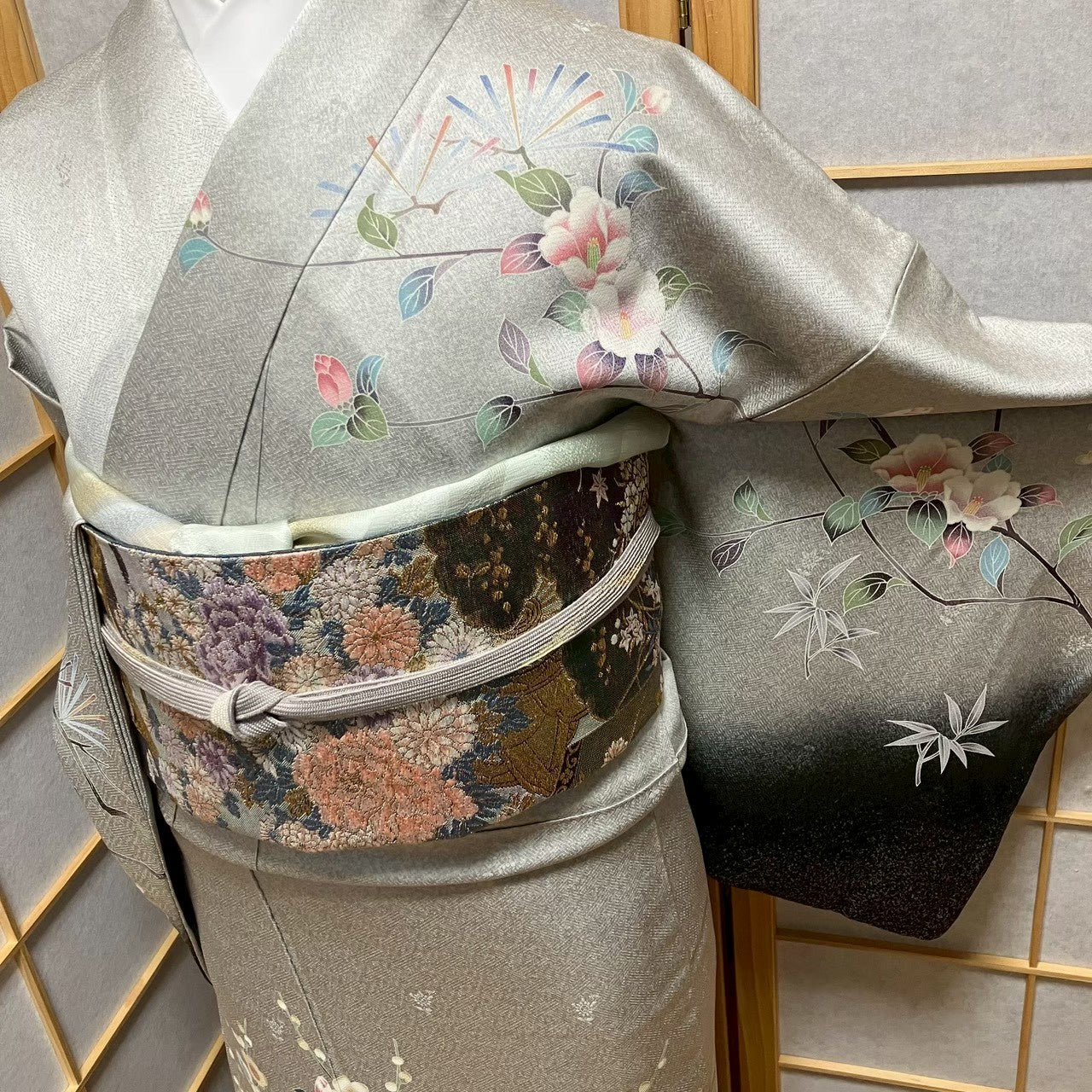7820# Japanese Kimono Vintage Womens Silk Fabric Robe Kimono only sold Gray