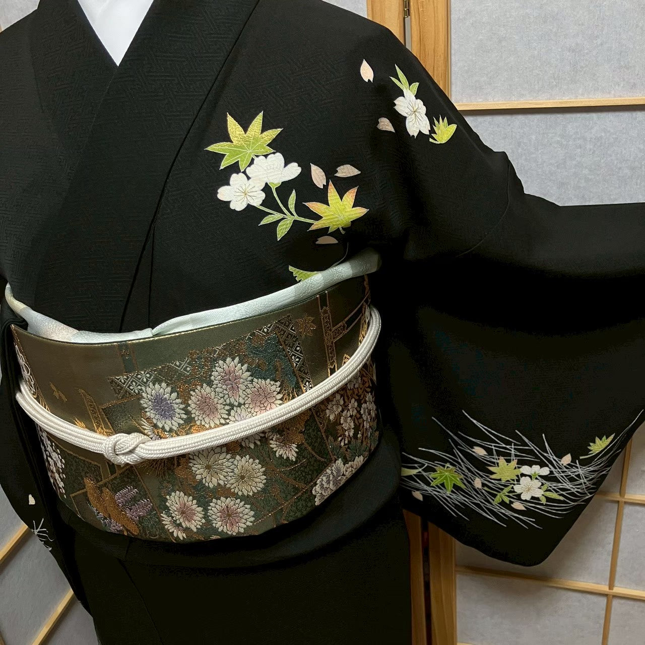 7816# Japanese Kimono Vintage Womens Silk Fabric Robe Kimono only sold Black