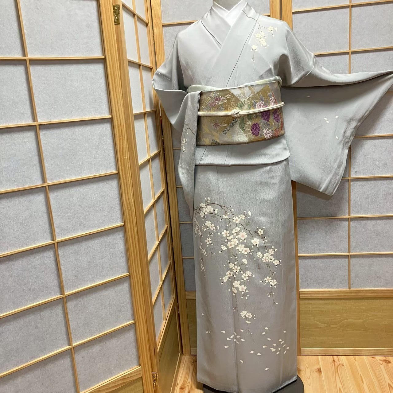 8071# Japanese Kimono Vintage Womens Silk Fabric Robe Kimono only sold