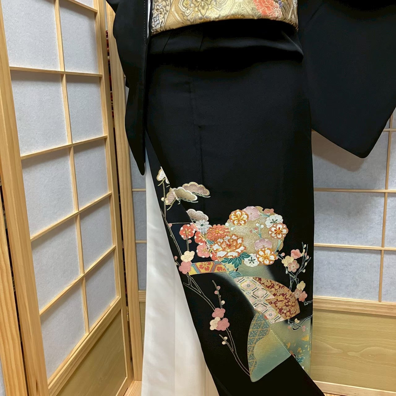 8119# Japanese Tomesode Kimono Vintage Womens Silk Fabric Robe Kimono only sold