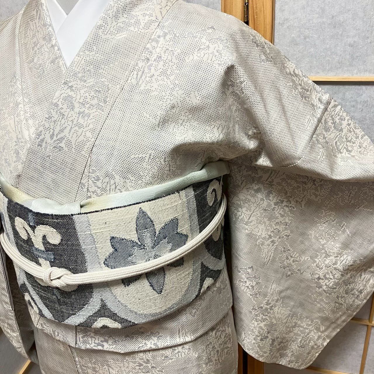 8121# Japanese Kimono Vintage Womens Silk Pongee Fabric Robe Kimono only sold
