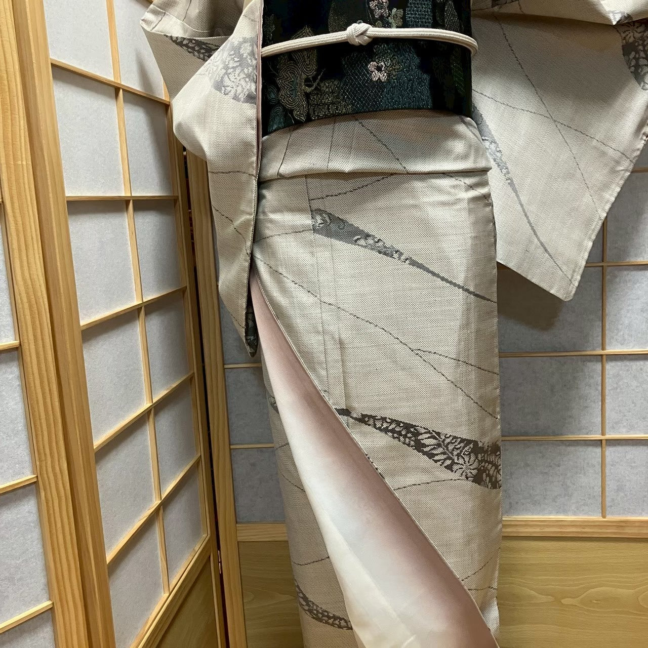 8112# Japanese Kimono Vintage Womens Silk Pongee Fabric Robe Kimono only sold