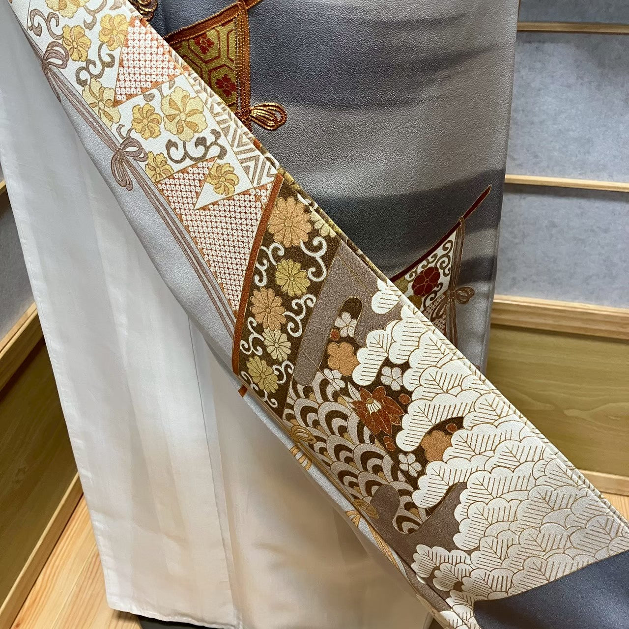 8150# Japanese Tomesode Kimono Vintage Womens Silk Fabric Robe Kimono only sold