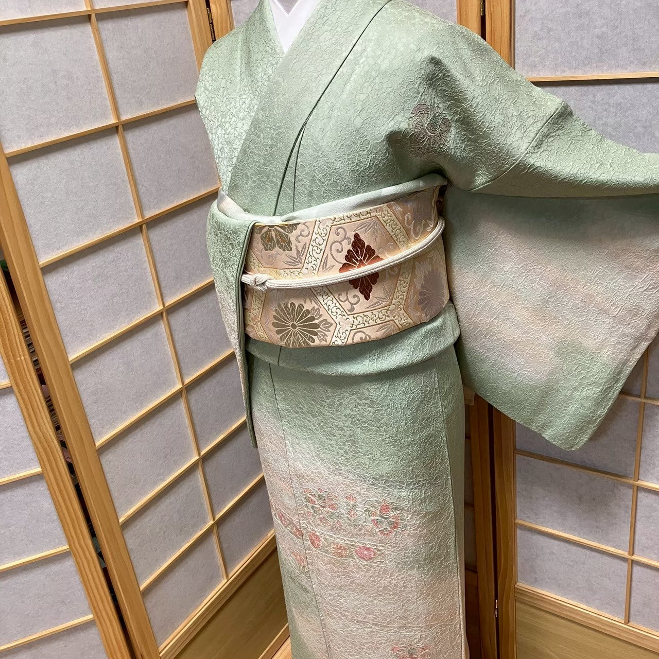 8140# Japanese Kimono Vintage Womens Silk Fabric Robe Kimono only sold