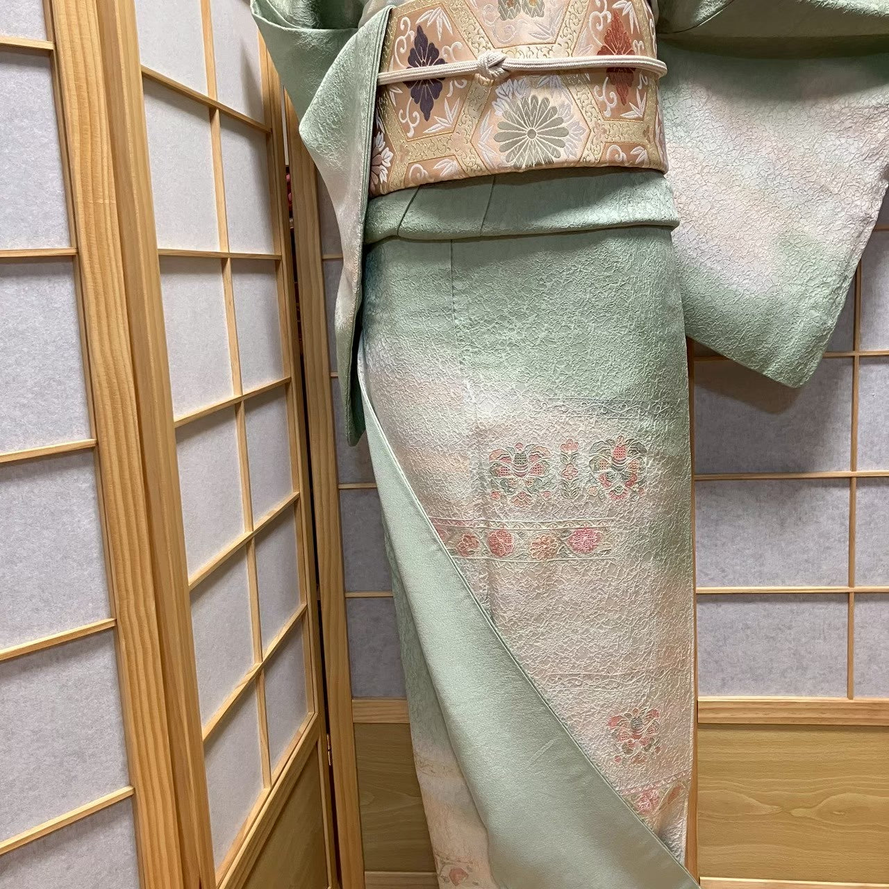 8140# Japanese Kimono Vintage Womens Silk Fabric Robe Kimono only sold