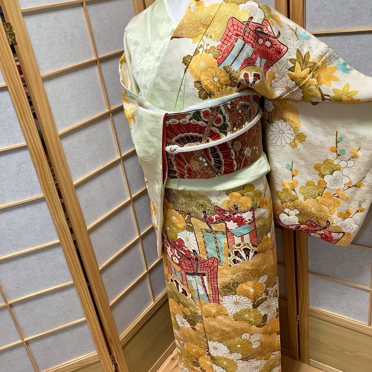 8147# Japanese Kimono Vintage Womens Silk Fabric Robe Kimono only sold