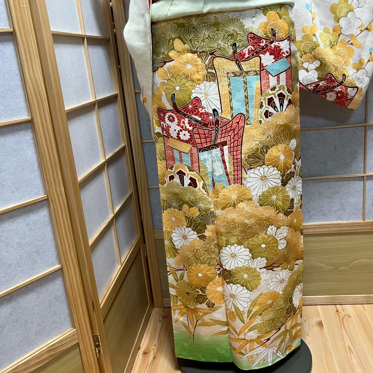 8147# Japanese Kimono Vintage Womens Silk Fabric Robe Kimono only sold