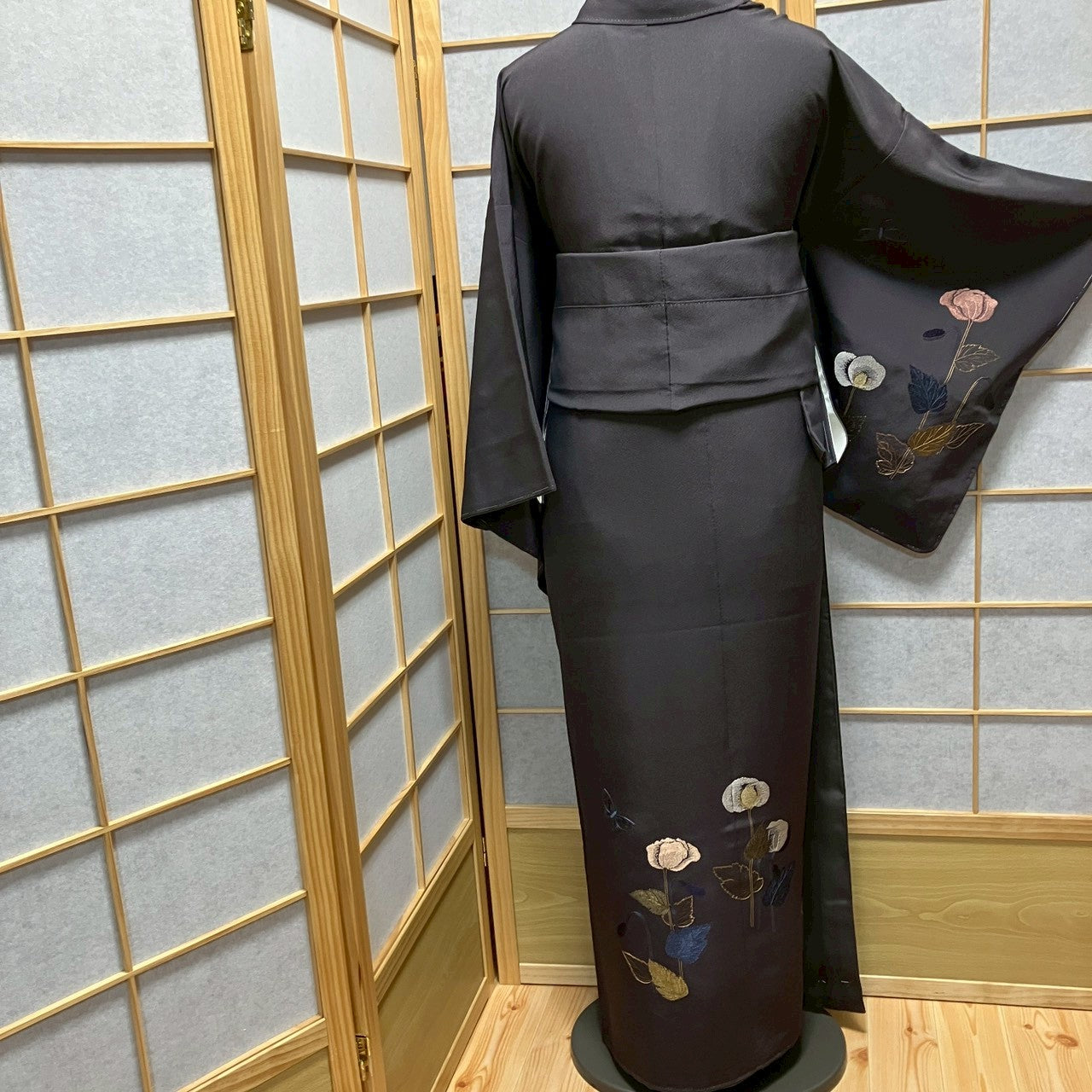 8192# Japanese Kimono Vintage Womens Silk Fabric Robe Kimono only sold