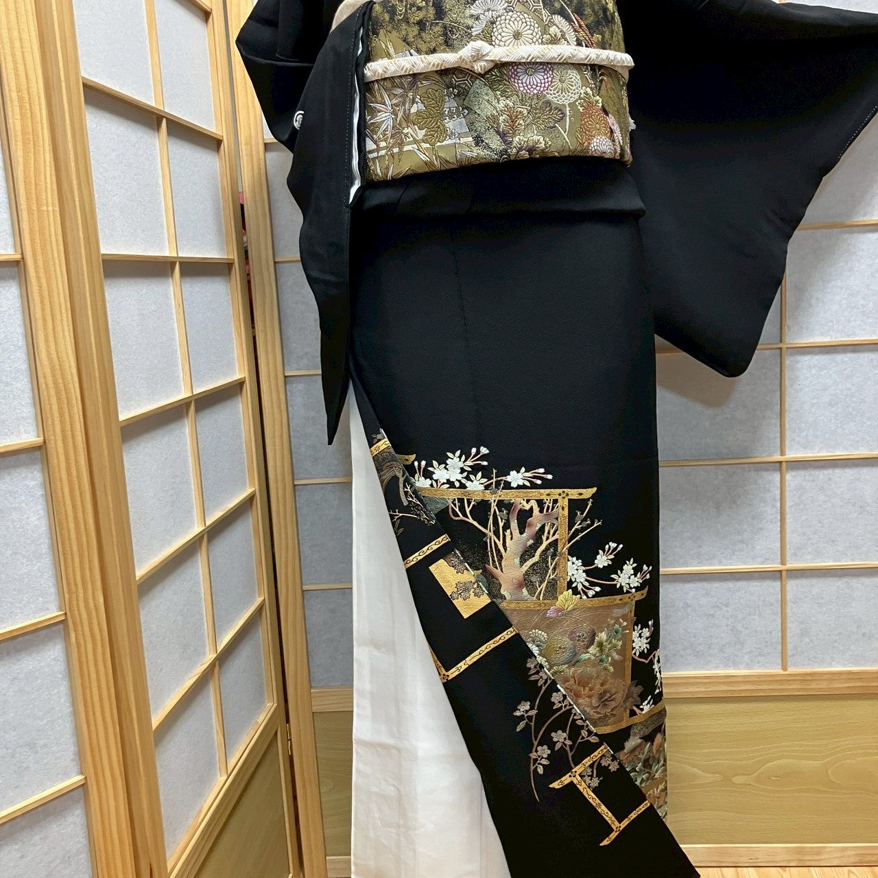 8193# Japanese Tomesode Kimono Vintage Womens Silk Fabric Robe Kimono only sold