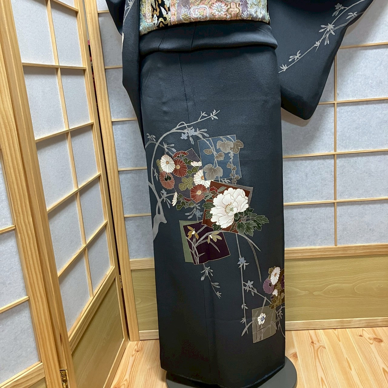 8194# Japanese Kimono Vintage Womens Silk Fabric Robe Kimono only sold
