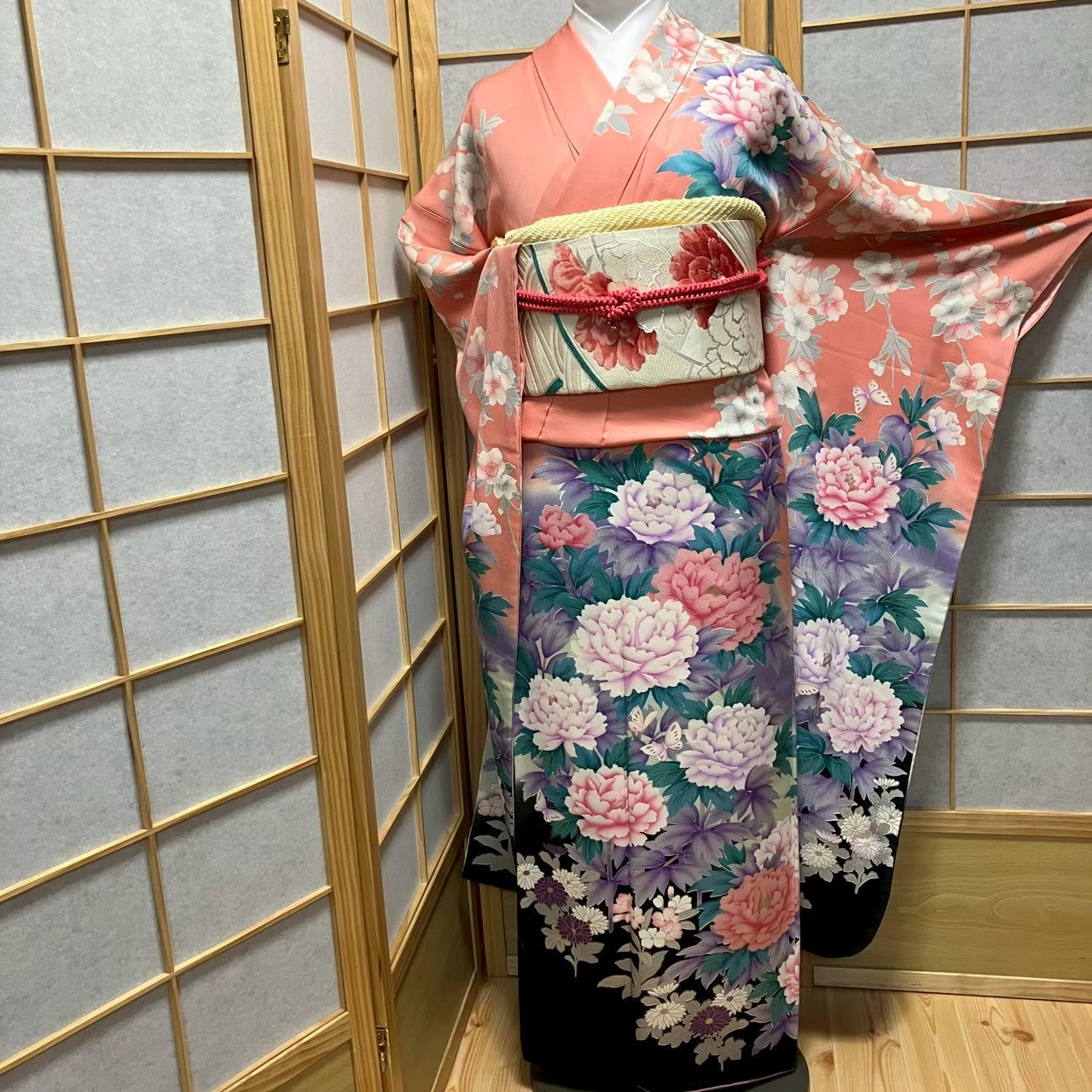 8183# Japanese Vintage Furisode Kimono Obi Obijime Obiage 4-Piece Set Silk Robe