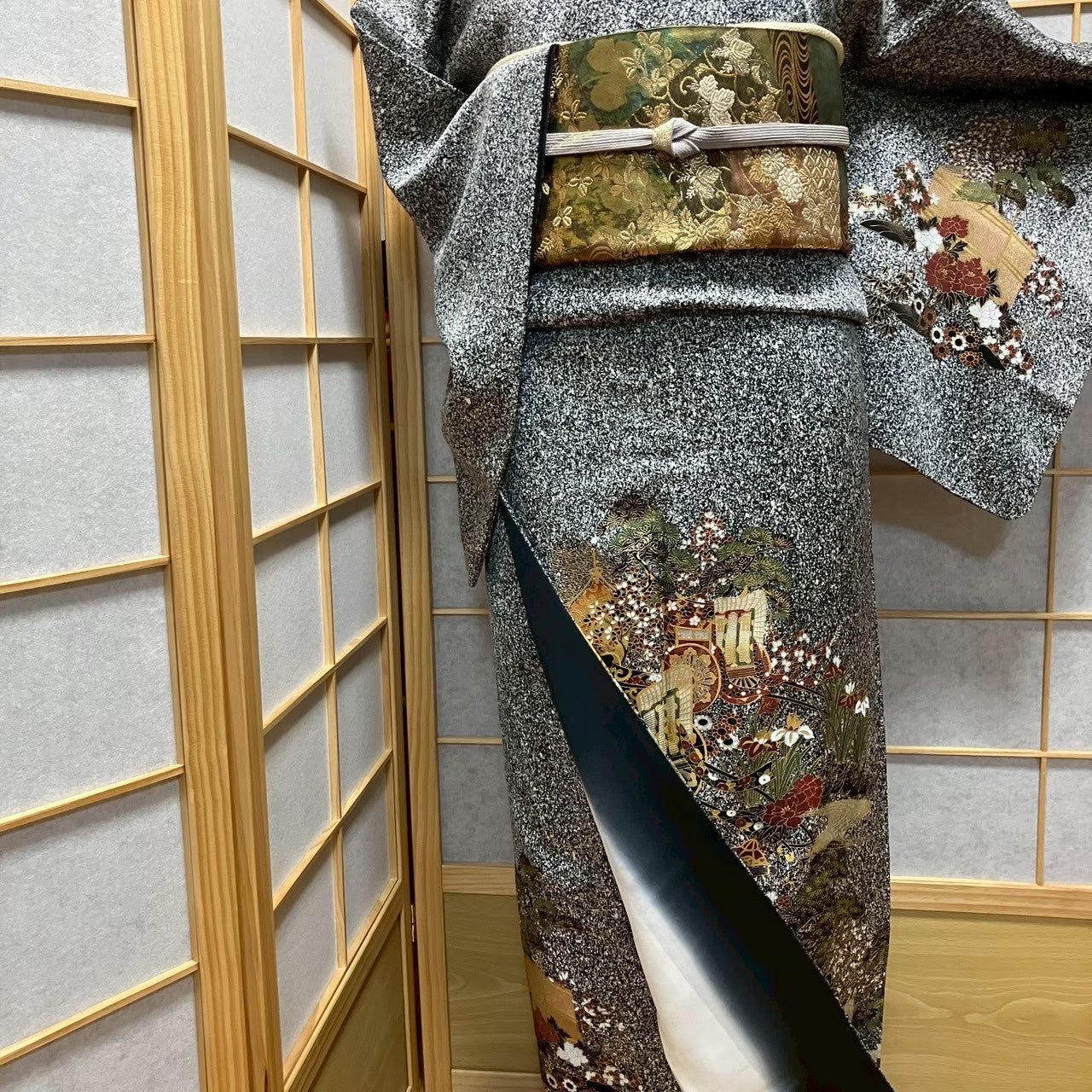 8184# Japanese Kimono Vintage Womens Silk Fabric Robe Kimono only sold Black
