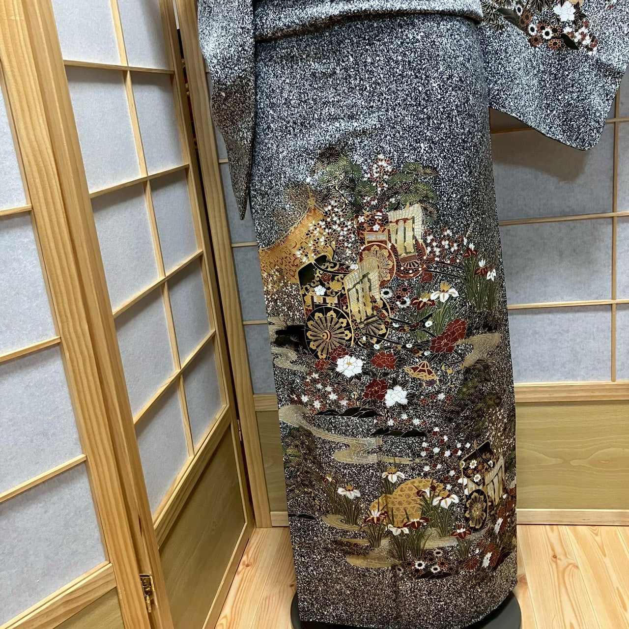 8184# Japanese Kimono Vintage Womens Silk Fabric Robe Kimono only sold Black