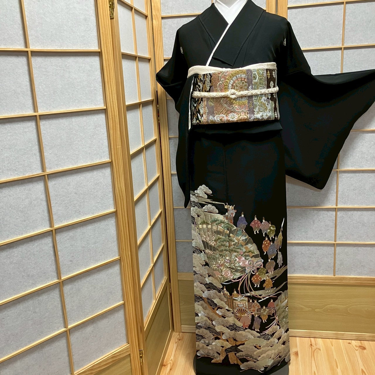 8185# Japanese Tomesode Kimono Vintage Womens Silk Fabric Robe Kimono only sold