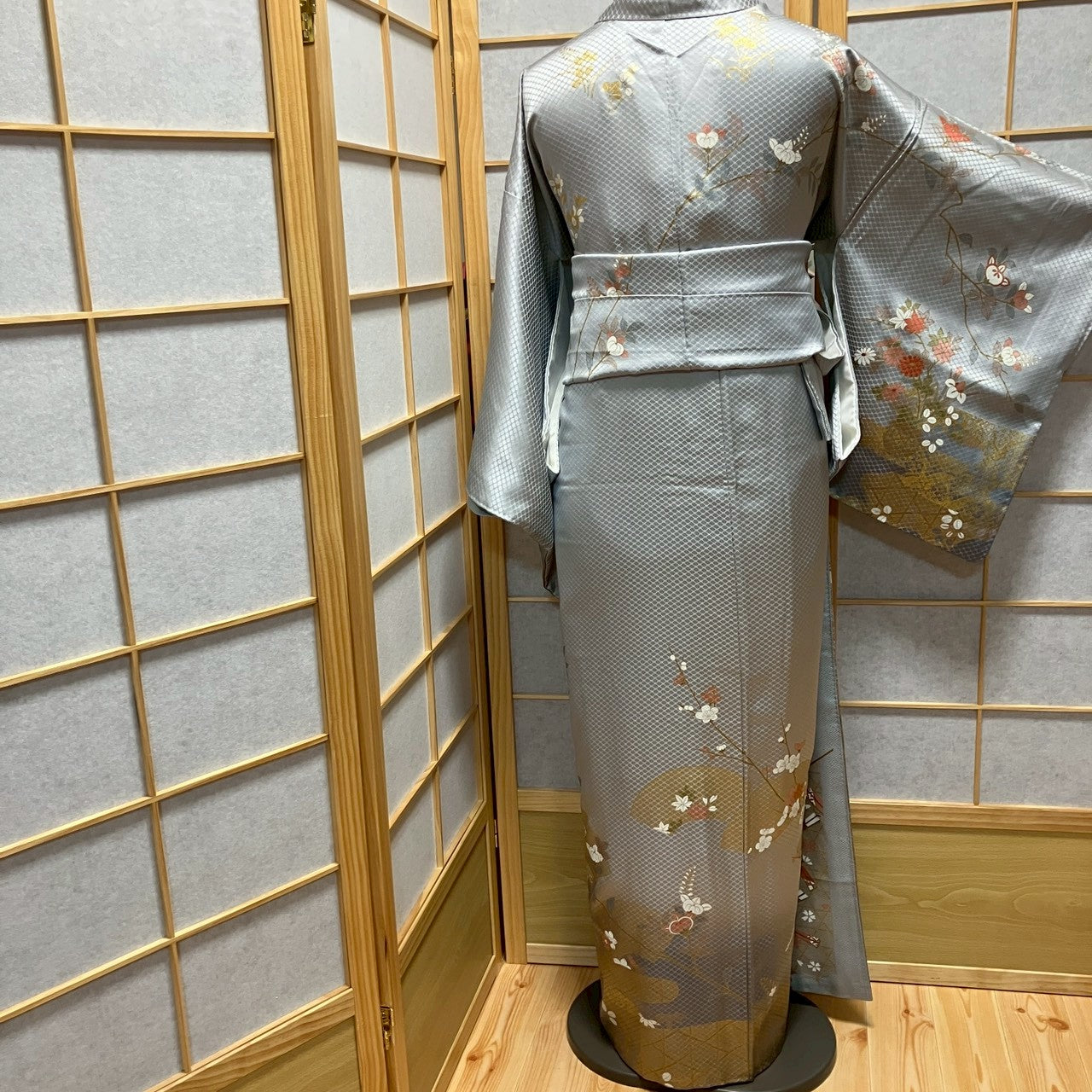 8189# Japanese Kimono Vintage Womens Silk Fabric Robe Kimono only sold