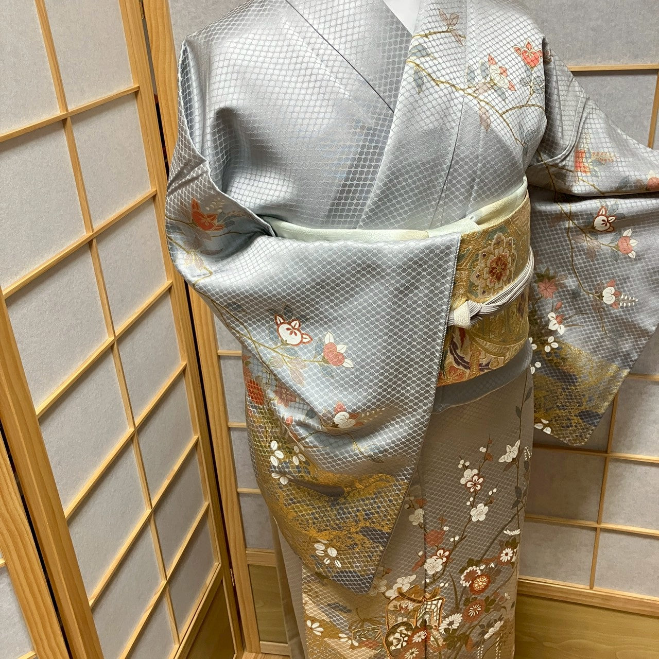 8189# Japanese Kimono Vintage Womens Silk Fabric Robe Kimono only sold