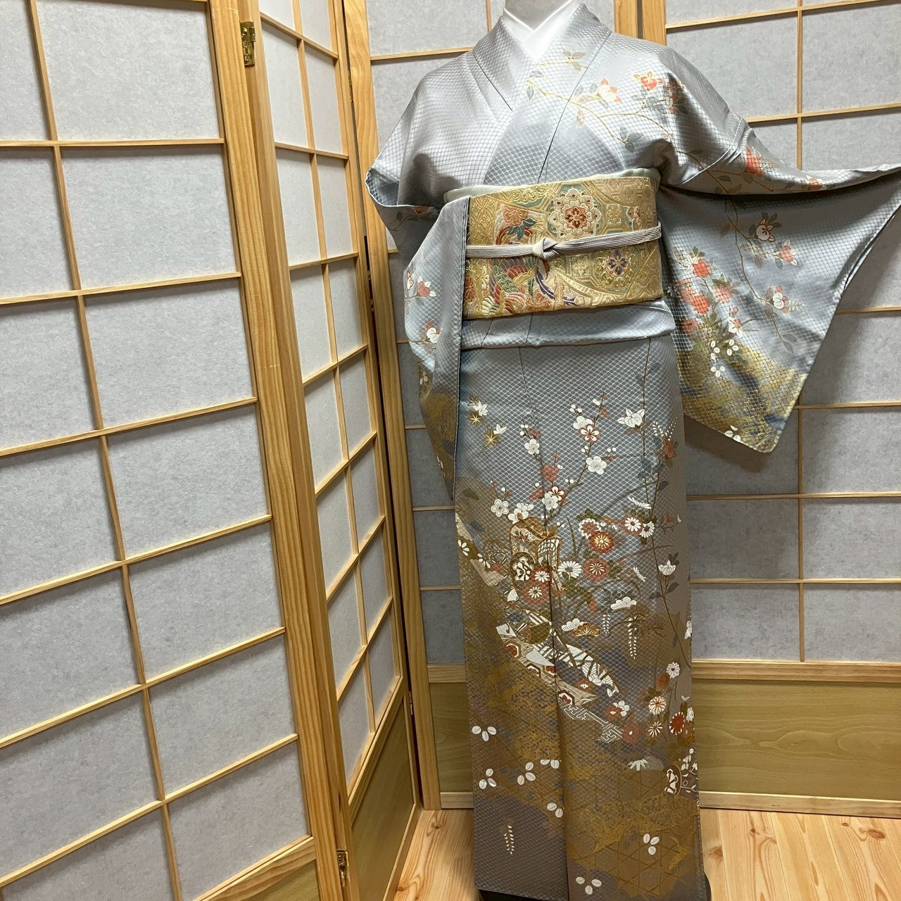 8189# Japanese Kimono Vintage Womens Silk Fabric Robe Kimono only sold