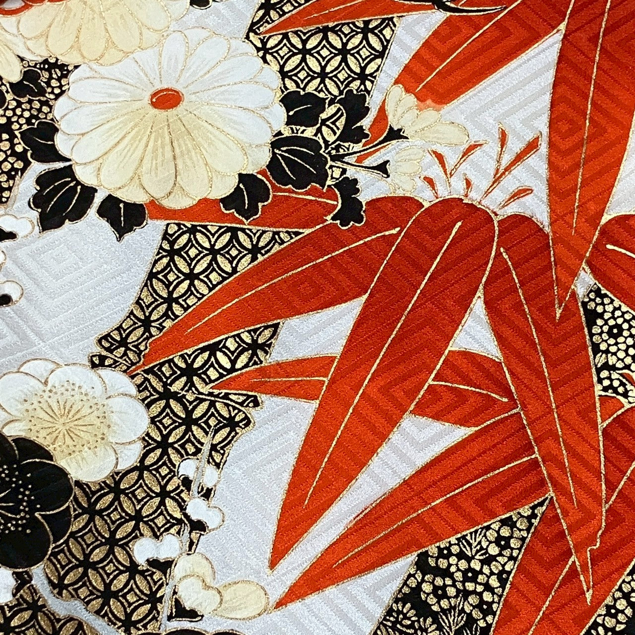 8456# Japanese Vintage Furisode Kimono Obi Obijime Obiage 4-Piece Set Silk Robe