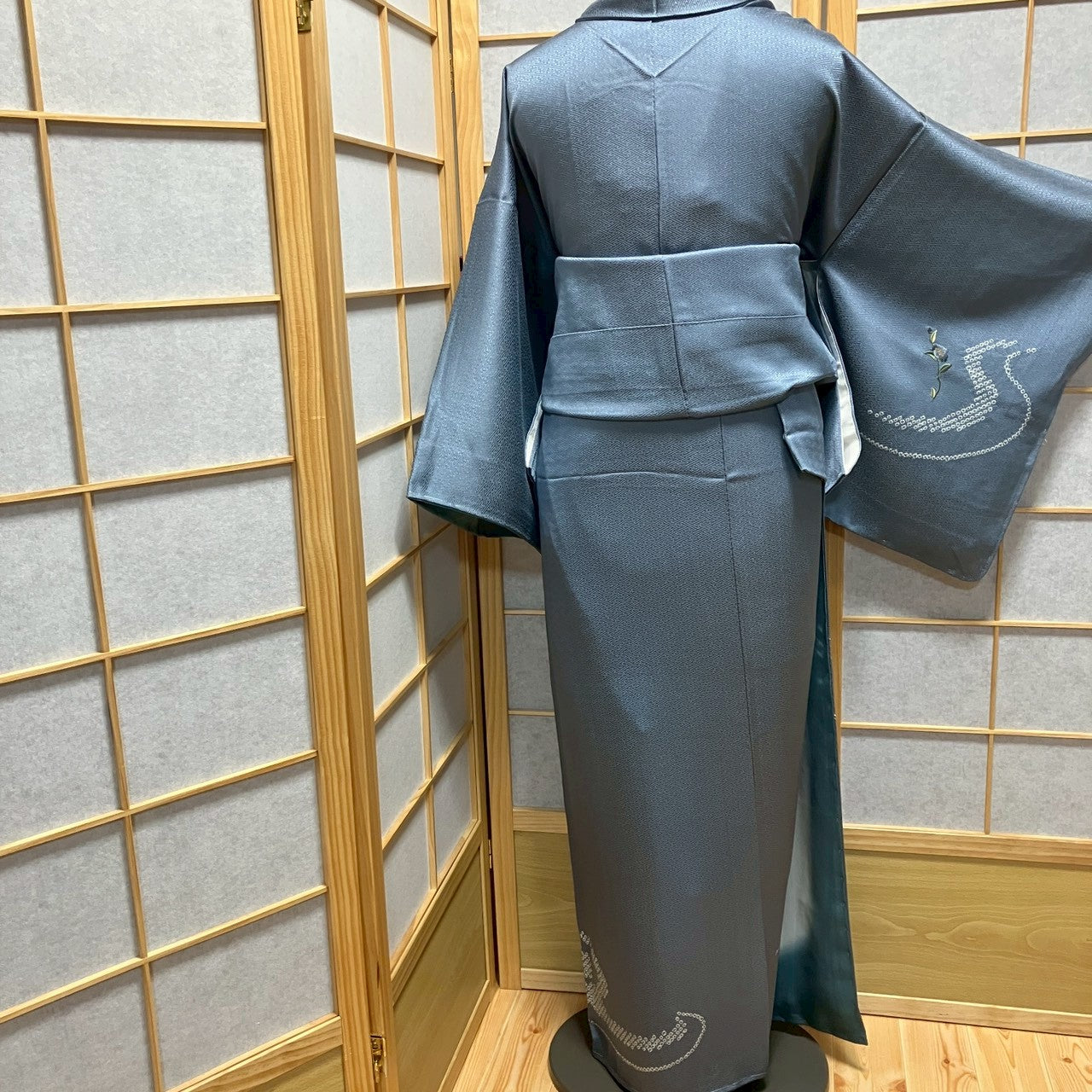 8199# Japanese Kimono Vintage Womens Silk Fabric Robe Kimono only sold Unused