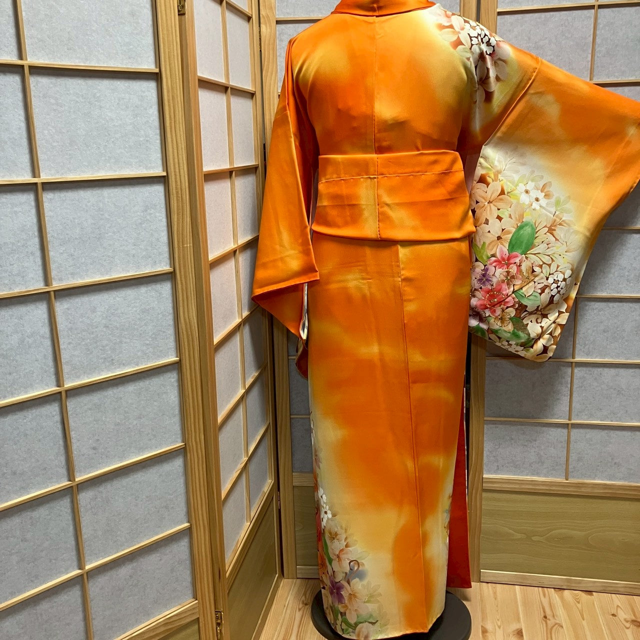 8451# Japanese Kimono Vintage Womens Silk Fabric Robe Kimono only sold