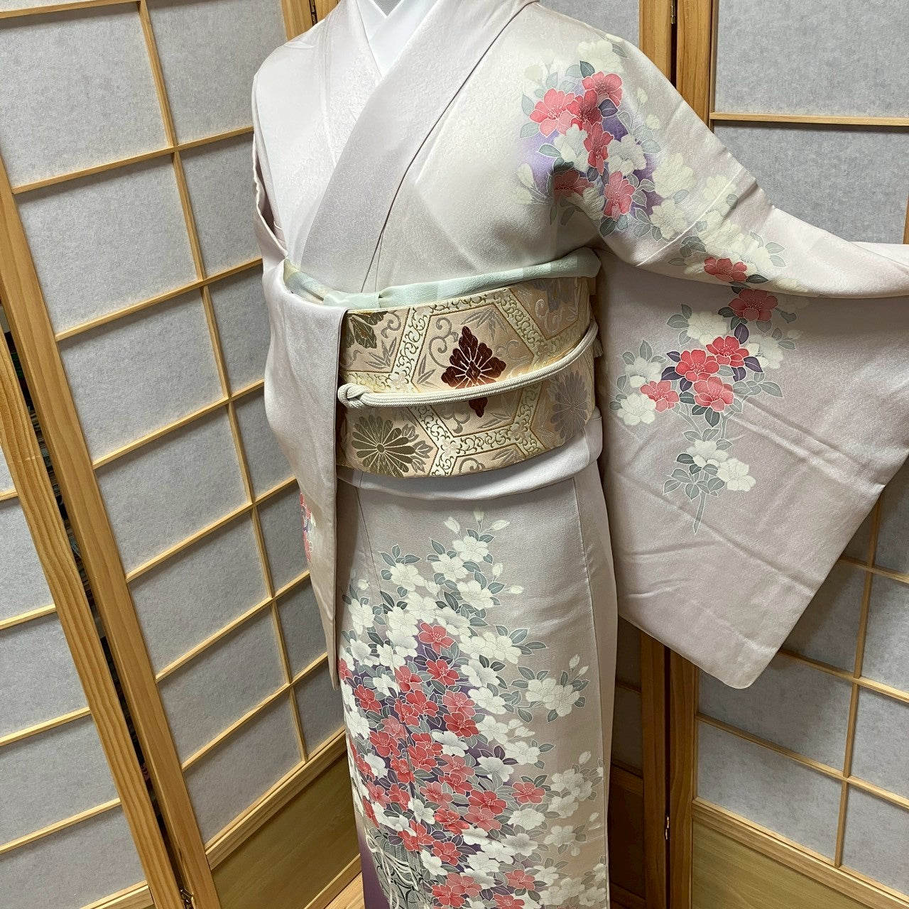 8455# Japanese Kimono Vintage Womens Silk Fabric Robe Kimono only sold
