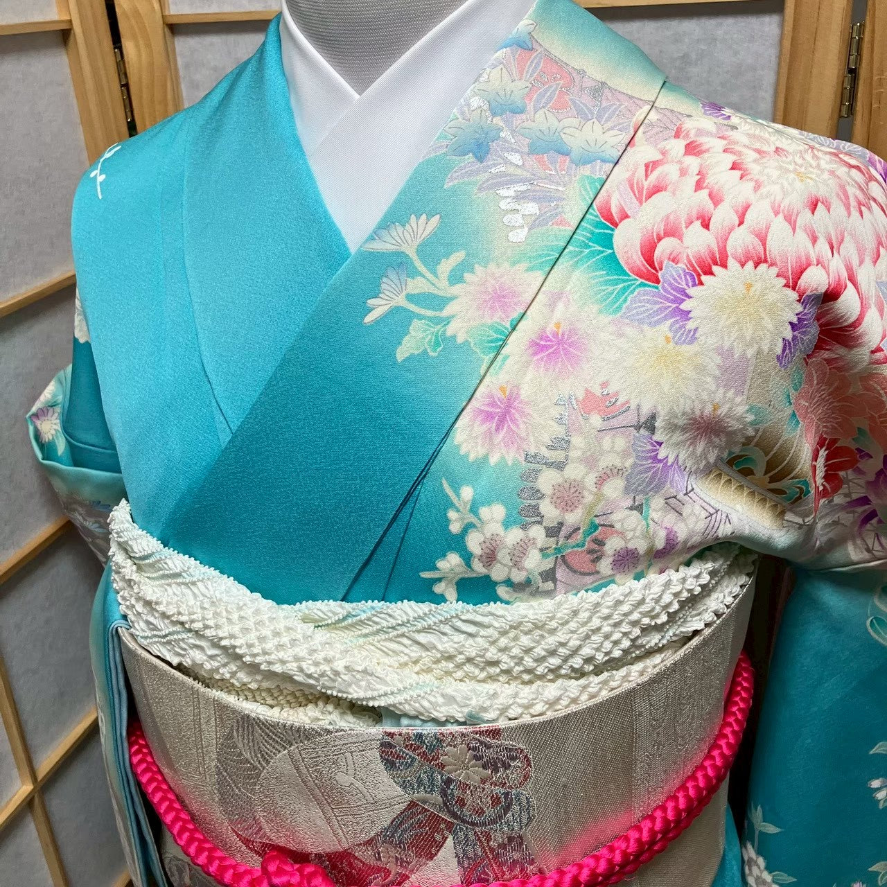 8461# Japanese Vintage Furisode Kimono Obi Obijime Obiage 4-Piece Set Silk Robe