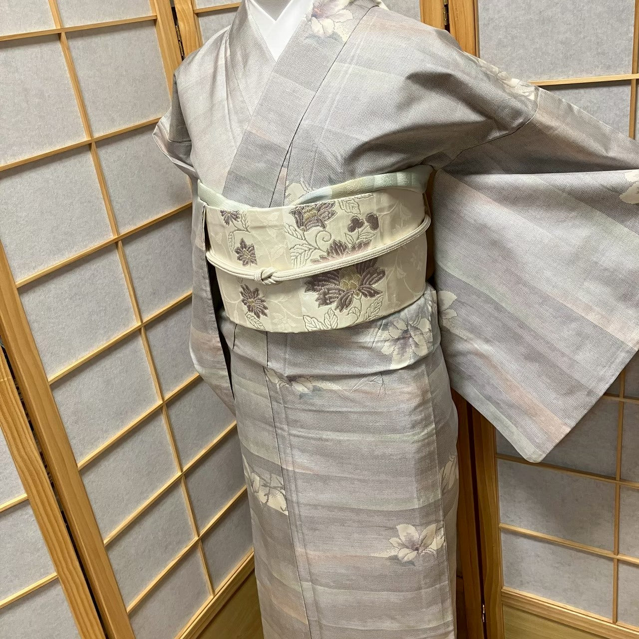 8742# Japanese Kimono only sold Vintage Womens Silk Fabric Robe Unlined kimono