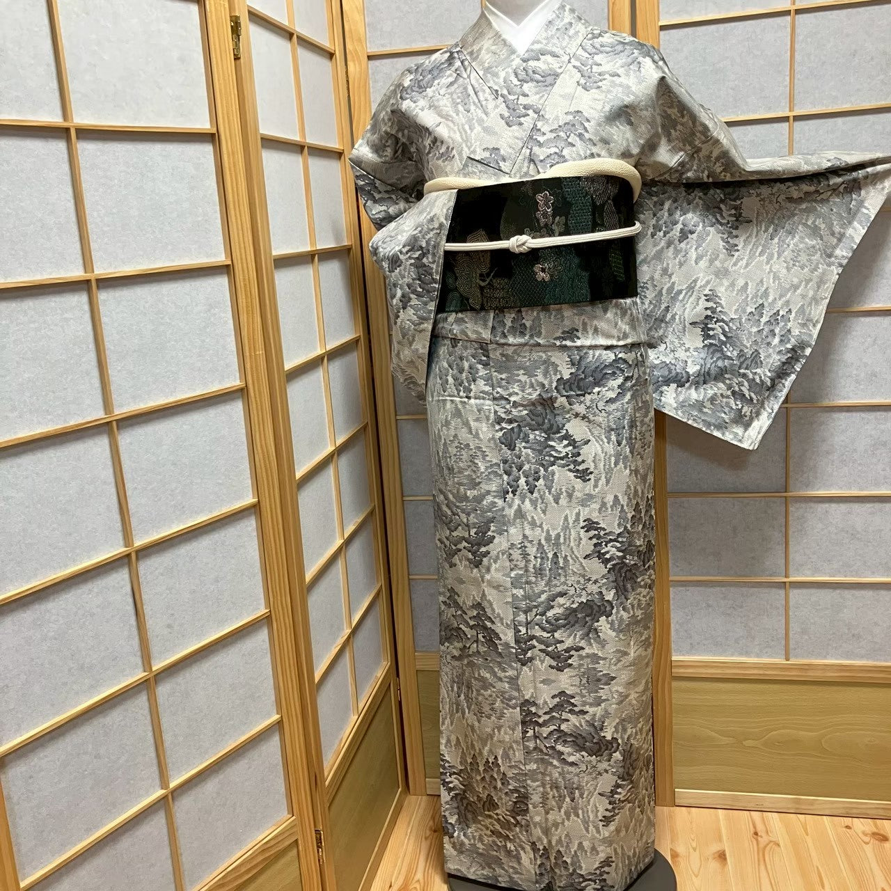 8746# Japanese Kimono only sold Vintage Womens Silk Fabric Robe Unlined kimono