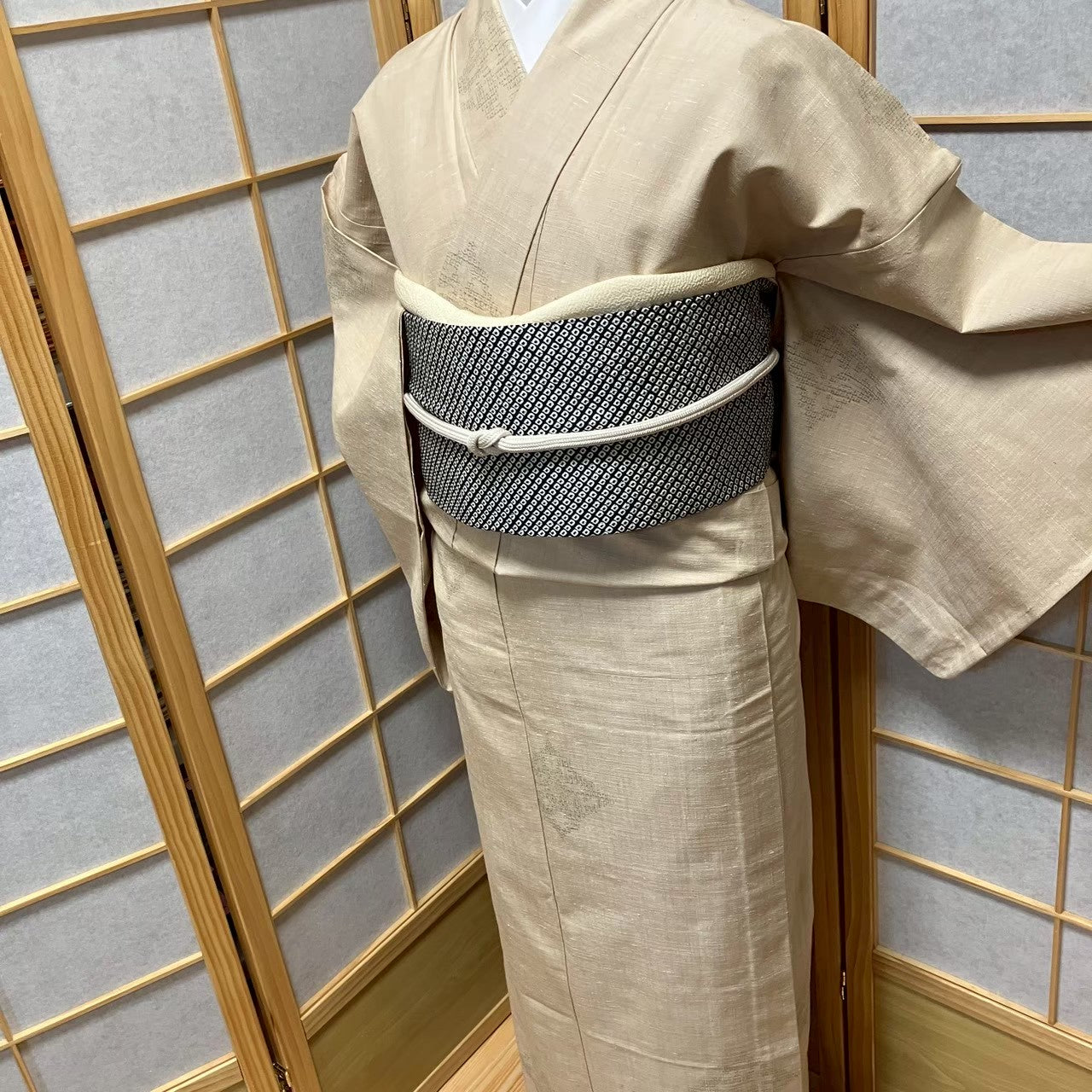8747# Japanese Kimono only sold Vintage Womens Silk Fabric Robe Unlined kimono