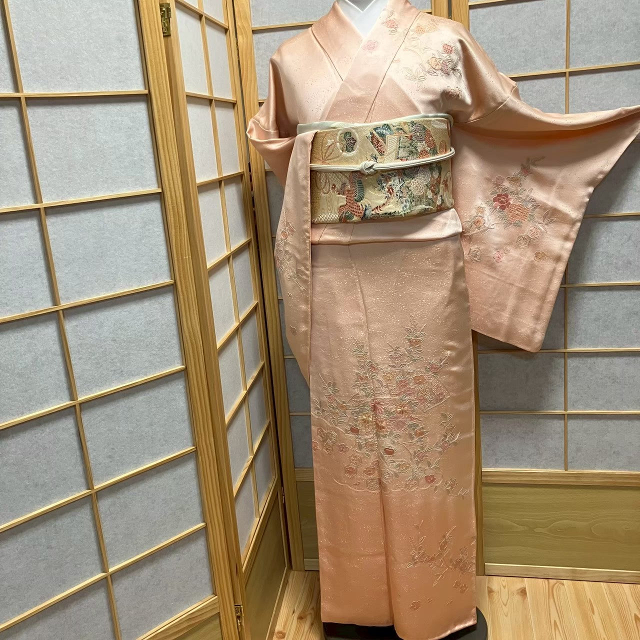 8463# Japanese Kimono Vintage Womens Silk Fabric Robe Kimono only sold