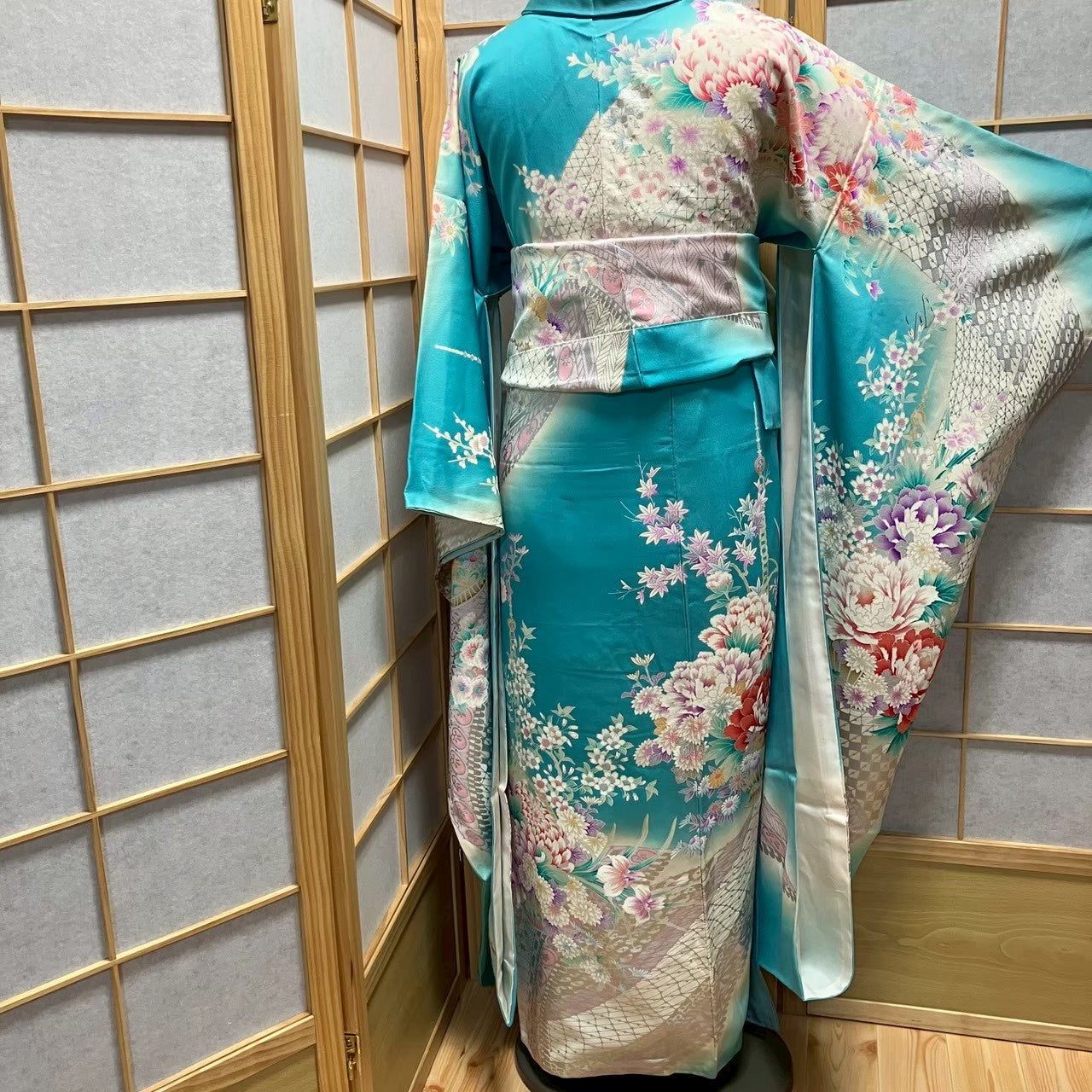 8461# Japanese Vintage Furisode Kimono Obi Obijime Obiage 4-Piece Set Silk Robe