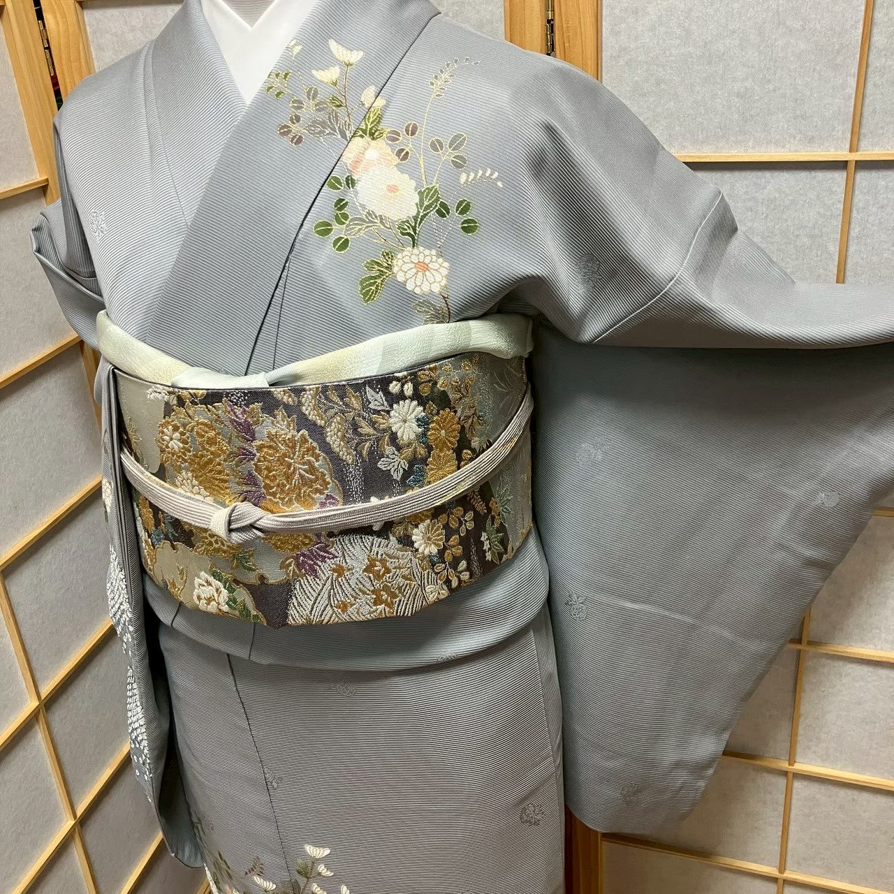 8464# Japanese Kimono Vintage Womens Silk Fabric Robe Kimono only sold