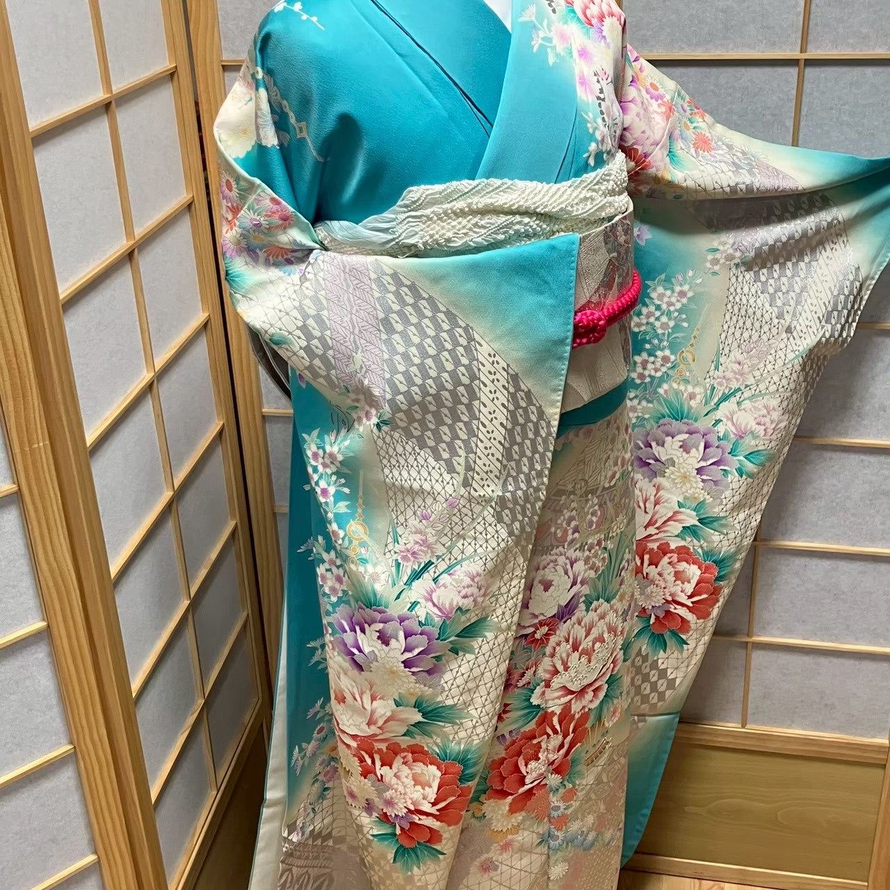 8461# Japanese Vintage Furisode Kimono Obi Obijime Obiage 4-Piece Set Silk Robe