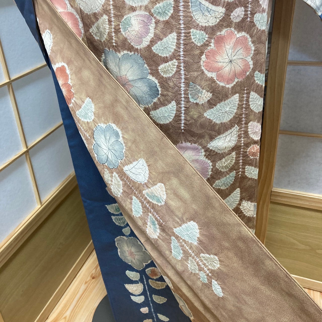 0537# Japanese Kimono Vintage Womens Silk Fabric Robe Kimono only sold Shibori