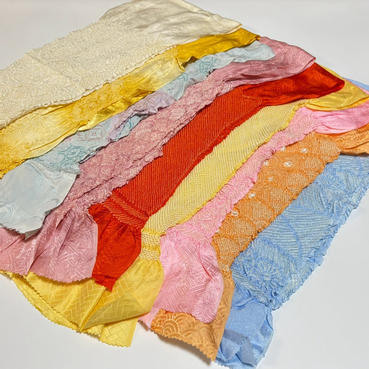 0263# Japanese Vintage Bundle 35pcs Set Bulk Obiage Kimono Silk Wholesale