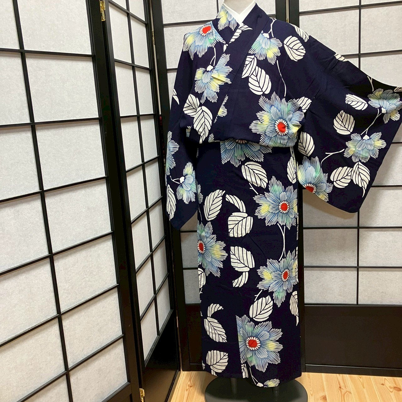［9477］浴衣 草花文様 ゆかた レディース 綿 リメイク