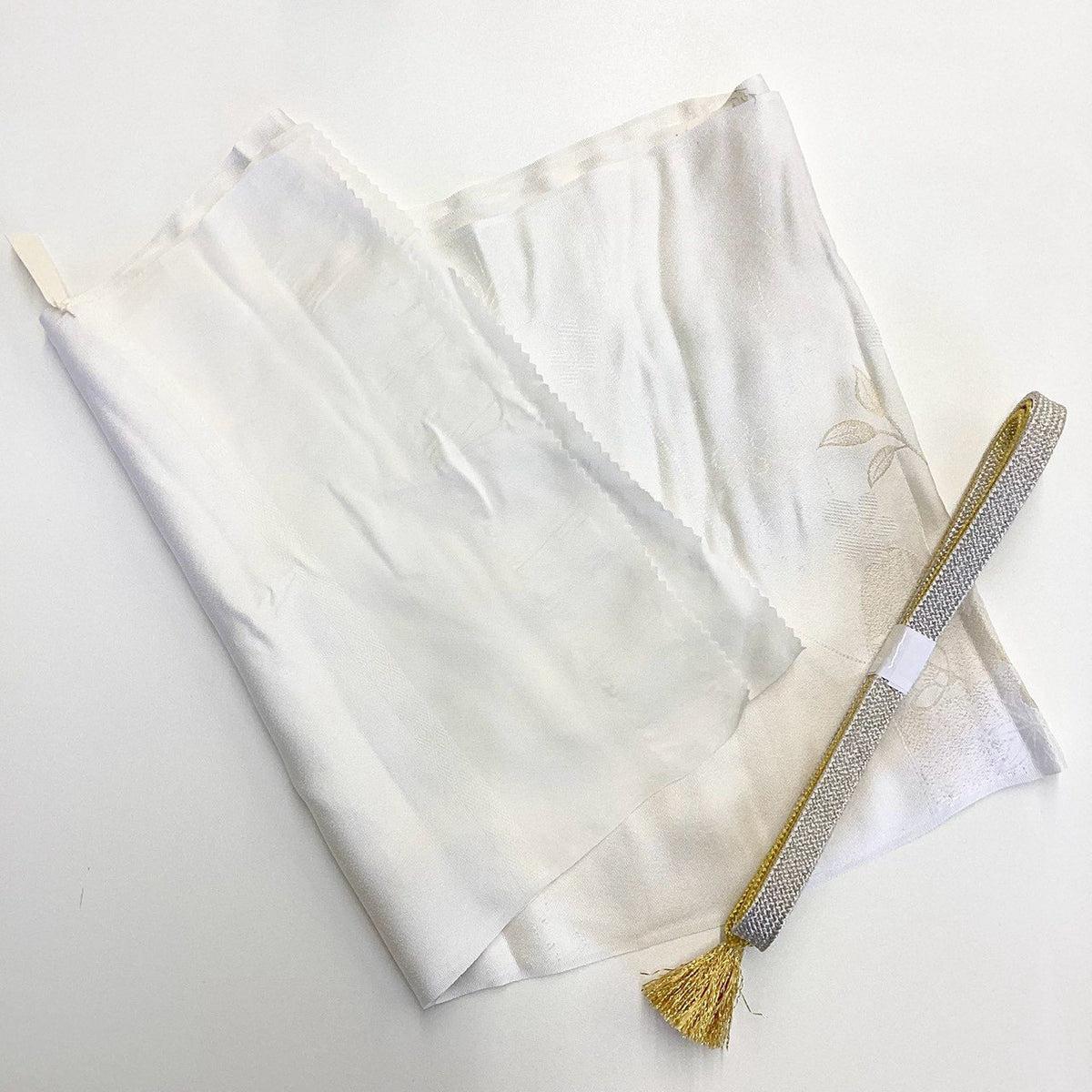 ［9206］帯締め 帯揚げ セット 草花流水文様 白 金銀糸 正絹 着物 帯絞め