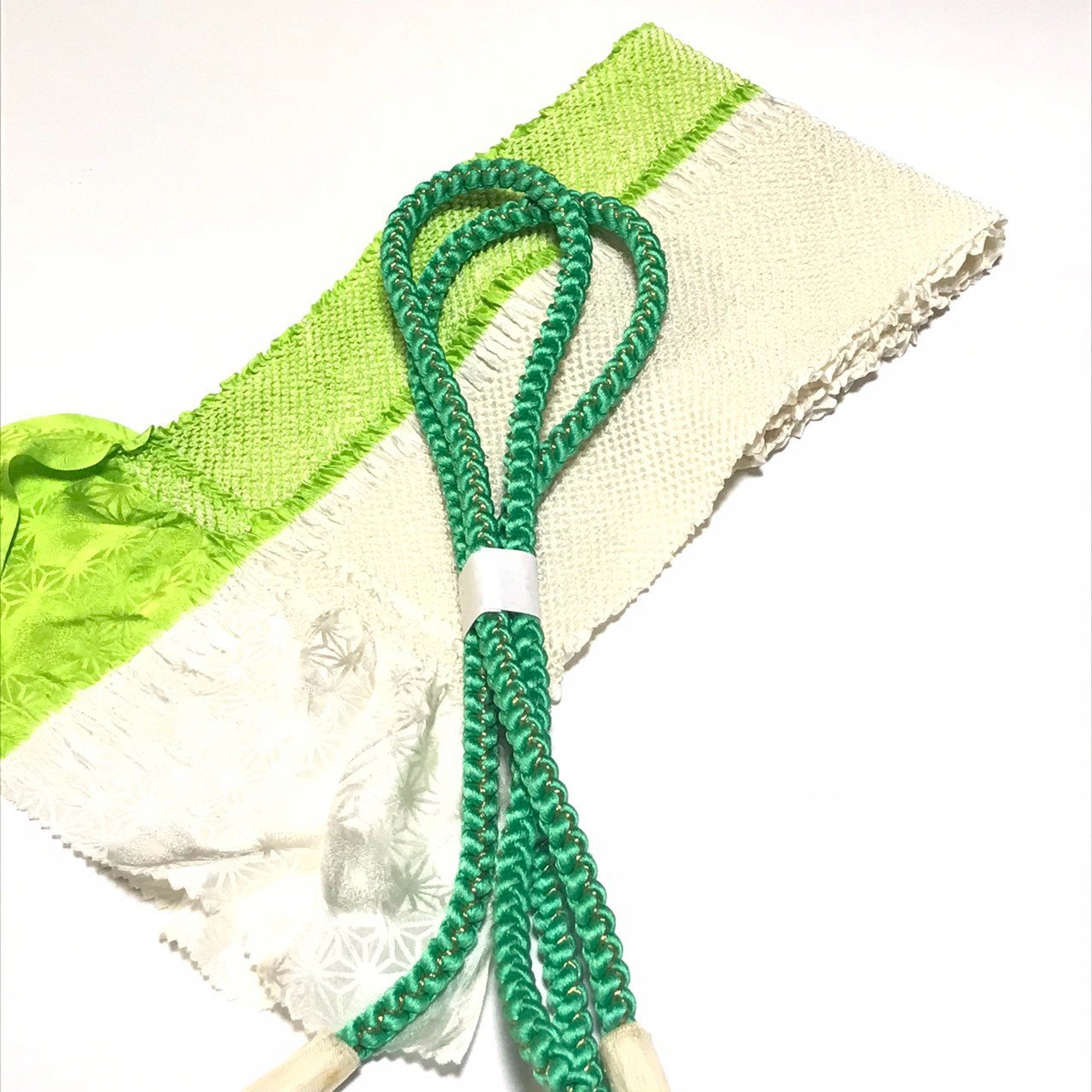 ［9955］帯締め 帯揚げ セット 美品 麻の葉模様 絞り 正絹 着物 帯絞め 成人式 振袖