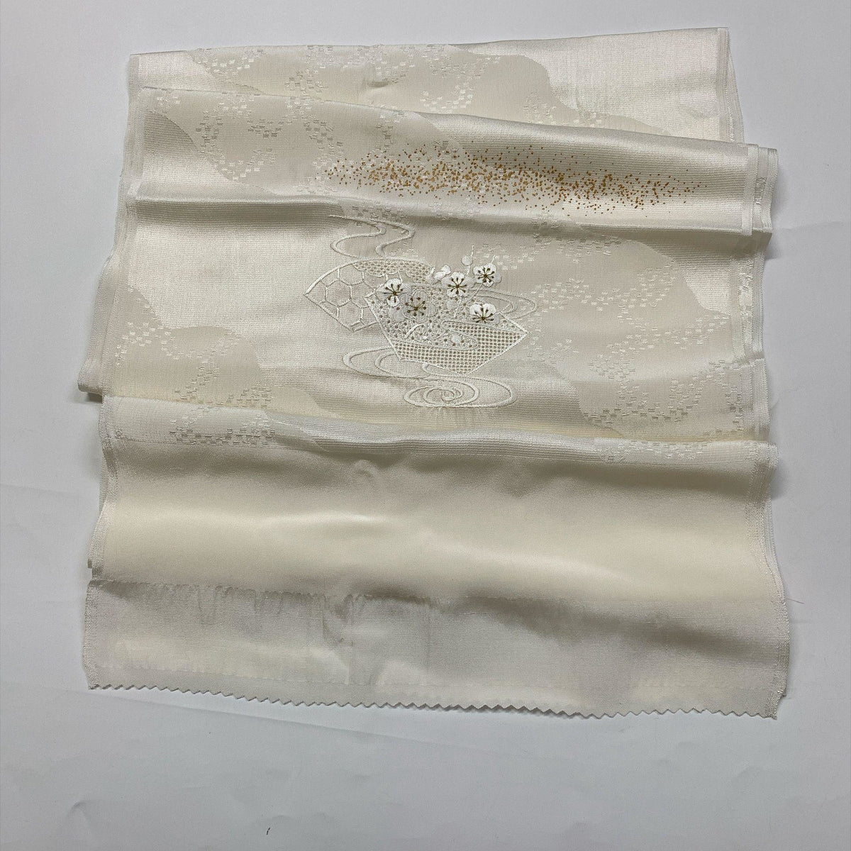 ［9824］帯締め 帯揚げ セット 扇面流水花文様 白 金彩 正絹 着物 帯絞め