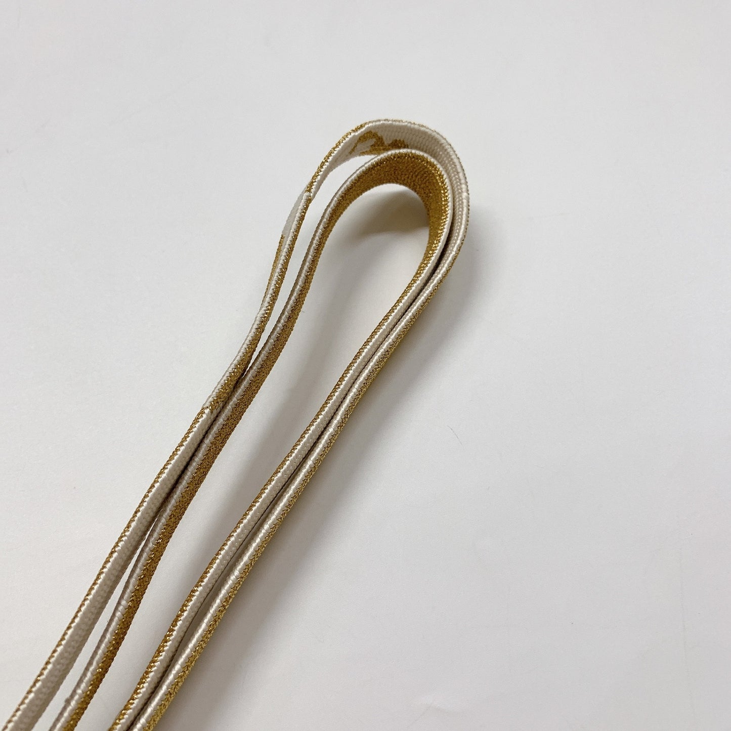 ［8704］帯締め 帯揚げ セット 束ね熨斗目文様 金糸 正絹 着物 帯絞め