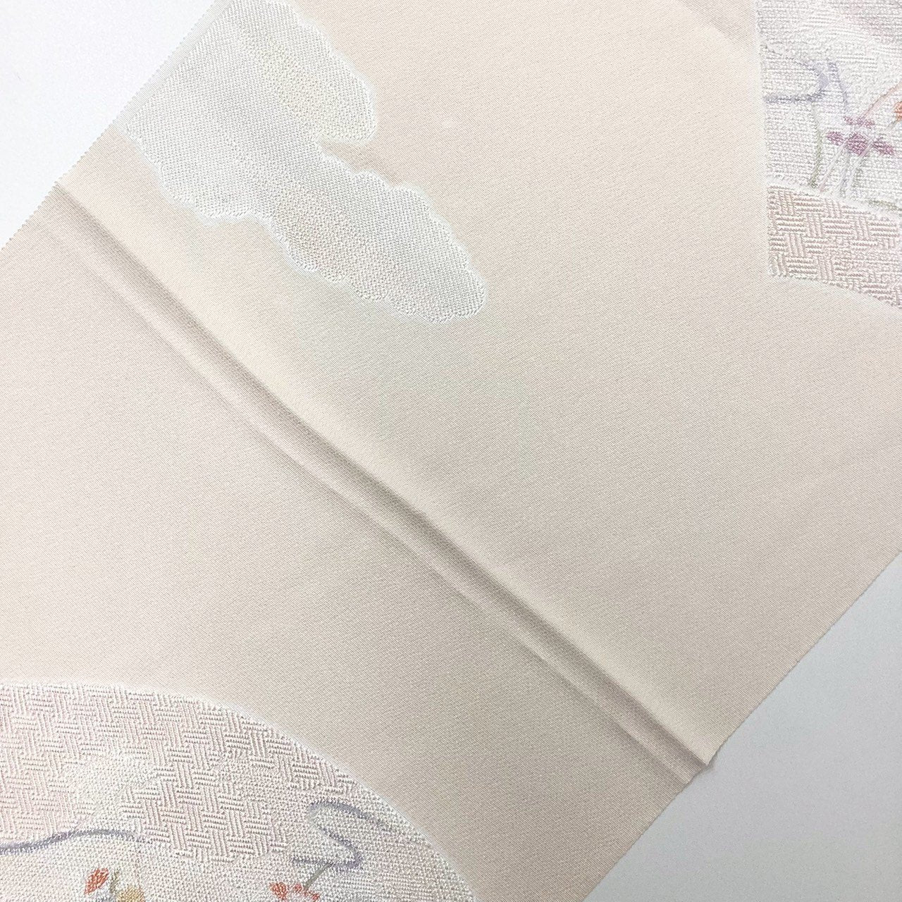 ［8289］帯締め 帯揚げ セット 世紀二十一糸 総意匠 群馬シルク 白 正絹 着物 帯絞め
