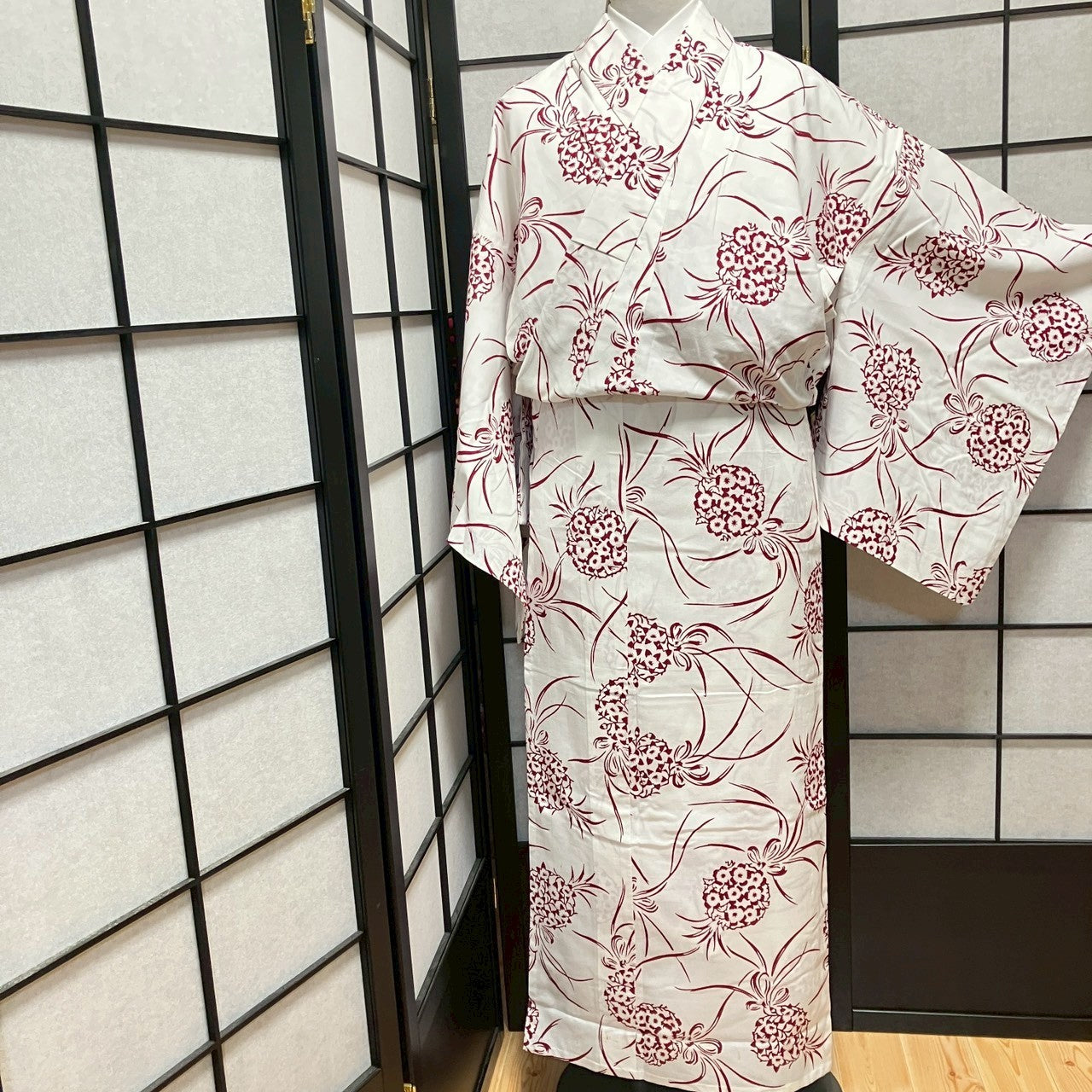 ［9475］浴衣 花束文様 白 ゆかた レディース 綿 リメイク