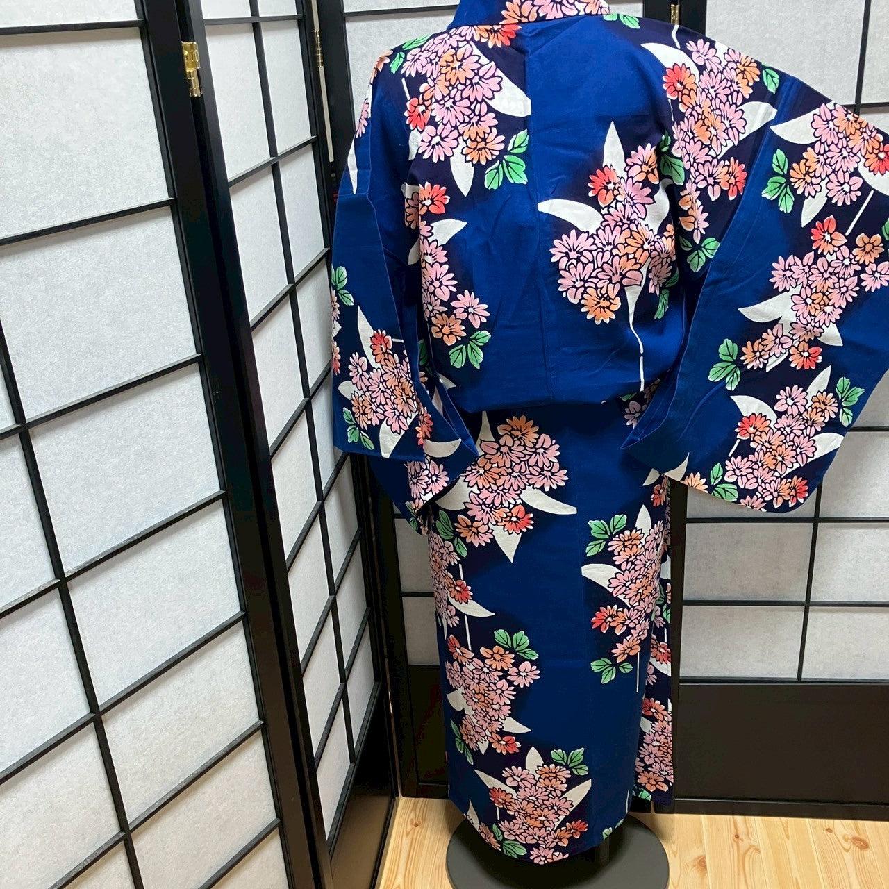 ［9497］浴衣 美品 草花文様 ゆかた レディース 綿 リメイク