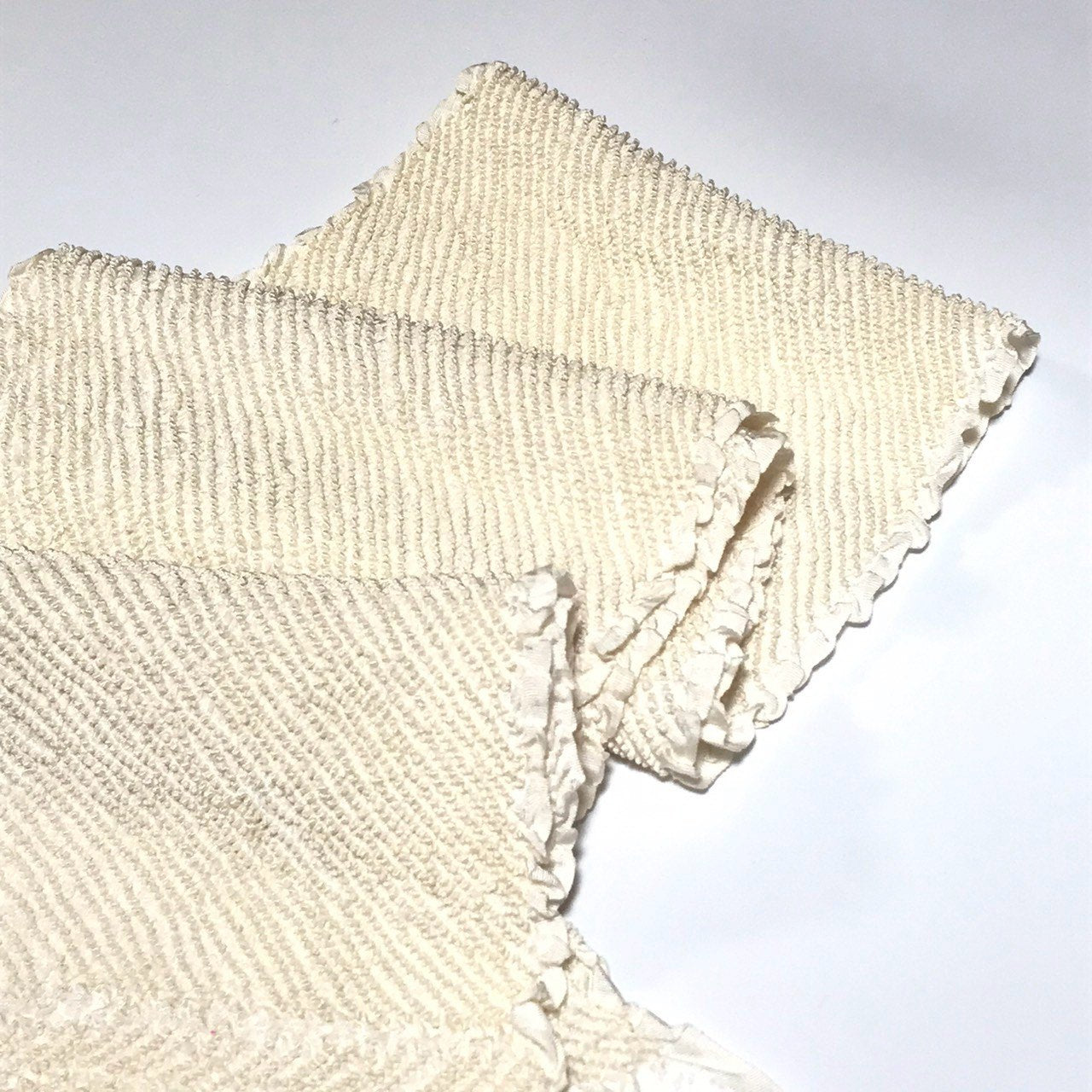 ［9953］帯締め 帯揚げ セット 美品 総絞り 白 正絹 着物 帯絞め 成人式 振袖