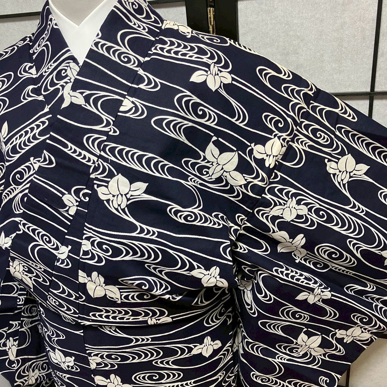 ［8776］浴衣 菖蒲流水文様 綿 ゆかた レディース リメイク