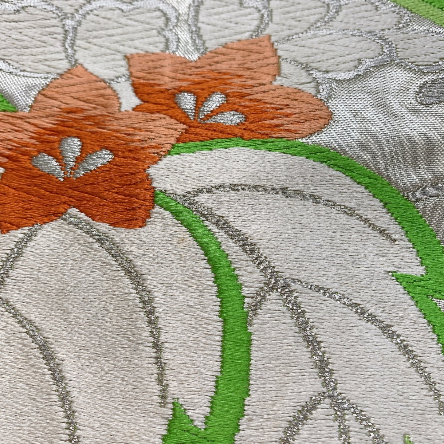 ［8951］袋帯 桐花松皮菱文様 刺繍 六通 正絹 着物 フォーマル