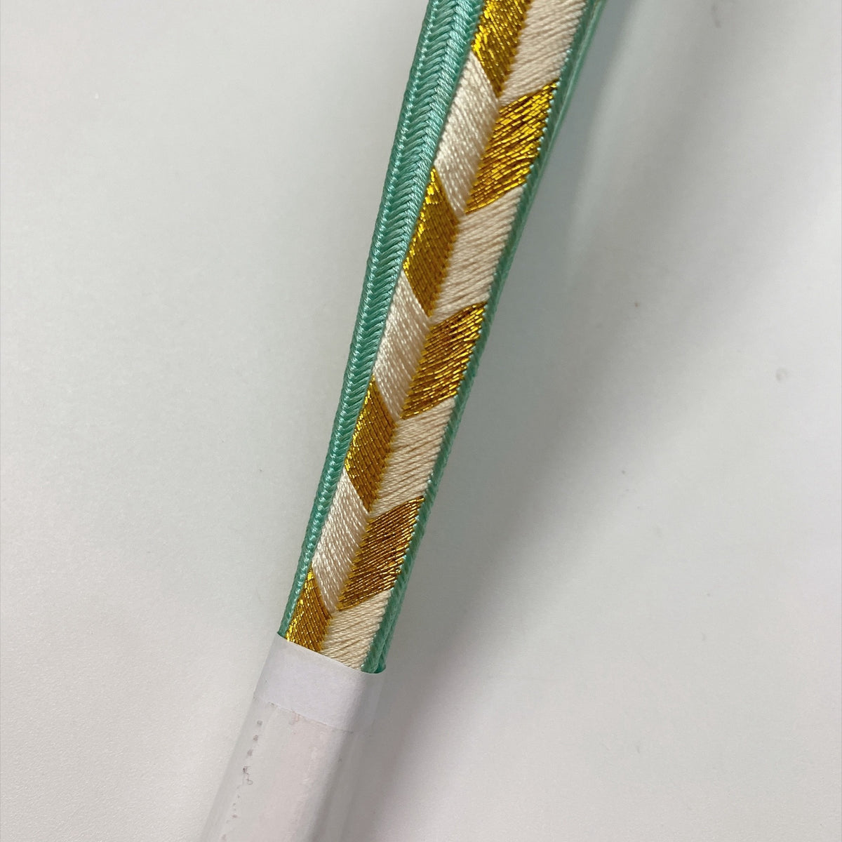 ［9819］帯締め 帯揚げ セット 草花文様 金糸 白 正絹 着物 帯絞め